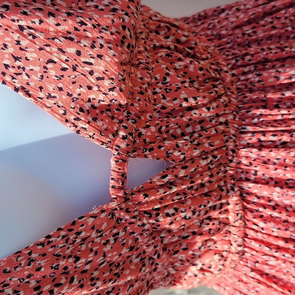 Open back romper - Picture 2 of 4